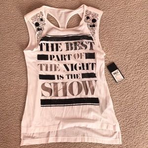 "THE BEST PART OF THE NIGHT IS THE SHOW" top